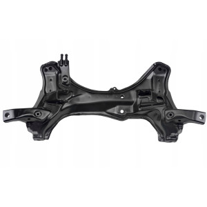 Travers foran Toyota Rav4